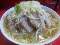 「豚らーめん￥７００」@ラーメン二郎 三田本店の写真