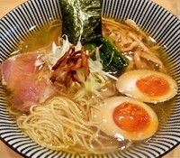 「味玉塩ラーメン(850円)」@饗 くろ㐂の写真