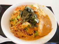 「冷やしまぜそば（大）　８５０円」@ジャンクガレッジ 甲府昭和店の写真