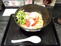 「冷製完熟トマト和えそば　中盛　今夏限定」@三ツ矢堂製麺 伊勢佐木モール店の写真