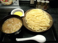 「濃厚チーズソースつけめん大盛あつもり」@三ツ矢堂製麺 伊勢佐木モール店の写真