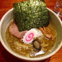 「背脂煮干」@風味堂の写真