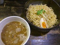 「カレーつけめん ￥800」@燈の車の写真