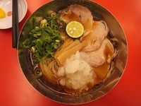 「(期間限定)冷やしラーメン750円」@魁力屋 柏市役所前店の写真