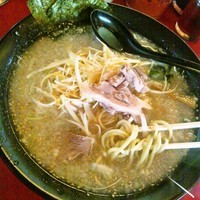 「塩ネギラーメン（中盛／太麺／麺カタ）」@ラーメン力○の写真