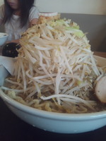 「ごじめん特盛ヤサイマシ」@中華そば・特製もりそば 己勝軒 満帆の写真