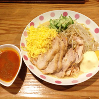 「冷やし中華」@麺屋ごはん屋 これでもかっ!!の写真