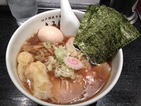 「特製中華そば（醤油)」@江戸前煮干中華そば きみはん 五反田店の写真