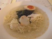 「白トリュフ香る塩そば」@ひなそばの写真