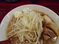 「ラー（ニンニク・タマネギ）」@ゴリラーメンの写真