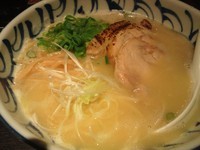 「濃厚鶏そば　￥７５０　＋鶏そぼろご飯」@自家製麺 鶏そば 三歩一の写真