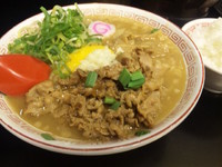 「背脂入り肉玉そば バージョンアップ ￥750」@肉玉そば おとど食堂 篠崎店の写真