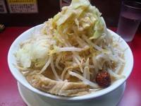 「ラーメン￥６８０」@用心棒の写真