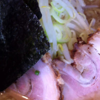 「ラーメン+中盛り+煮豚めし中」@ハッスルラーメンホンマ 浅草店の写真