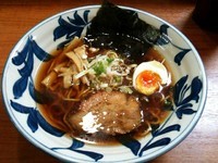 「醤油ラーメン」@らーめん勇の写真