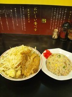 「ラーメン+チャーハン」@らぁめん 元気の源 神奈川新町店の写真