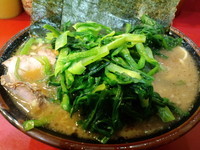 「チャーシュー麺740円＋ニラ10円＝750円」@家系総本山 ラーメン吉村家の写真