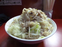 「小ラーメン（野菜ちょいマシ　アブラ　　タマネギW）」@麺屋 桐龍の写真