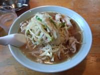「野菜ラーメンしょうゆ750円」@万両の写真