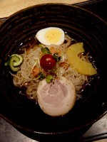 「蕎麦冷麺」@そばde十割 フェザン南店 B1の写真