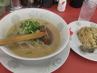 「Aセット　（焼めし（小）＋らーめん（中））」@らーめん大王 東大阪菱江店の写真