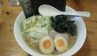 「キャベツラーメン（中）＋玉子」@横浜家系らーめん幸家の写真