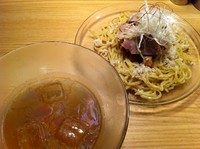 「[限定] 冷やしエイヒレつけ麺」@人類みな麺類の写真