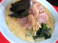 「ネギチャーシューメン￥９５０」@ラーメンショップ 荻野店の写真