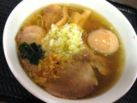 「煮玉子チャーシュー塩らぁ麺￥１，１５０」@創彩麺家 野の実 足柄サービスエリア店の写真