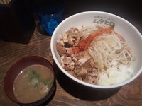 「煮干し油そば【650円】　肉増し【100円】」@中華そば ムタヒロの写真