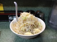 「小ラーメン」@ラーメン二郎 新宿小滝橋通り店の写真