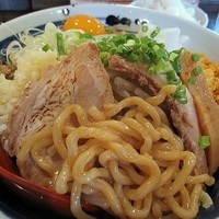 「油そば+ライス（無料）　750円」@麺処まるわの写真