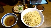 「濃厚カレースペシャルつけ麺、チャーシューのせごはん」@麺屋あらき 竈の番人外伝の写真