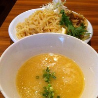 「つけそば（塩白湯、中盛）（￥780）」@濃厚鶏そば 麺屋武一 新橋本店の写真