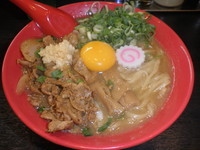 「肉玉そば（７００円）ライス無料」@肉玉そば おとど 亀有店の写真