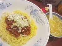 「四川麺」@上海餃子 りょう華の写真