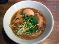 「味玉煮干そば(780円)+半ライス(100円)」@煮干しそば 虎空の写真