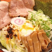 「特製油そば　1,080円」@油そば商店 油坊主 渋谷店の写真