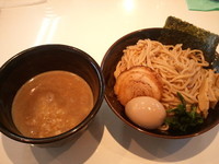 「鶏魚介つけそば」@麺 GLITTERの写真