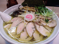 「魚介塩チャーシュー麺（ネギ抜き）＋大盛り、950円＋100円」@桜台らぁ麺 美志満の写真