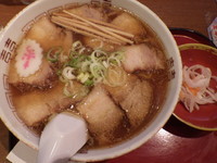 「肉中華そば」@めでたいやの写真