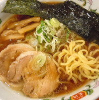 「東京ラーメン　￥４６２」@餃子の王将 アリオ北砂店の写真