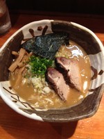 「熟成らーめん　＋まかない飯」@麺や 虎ノ道の写真