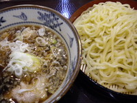「肉つけ麺（大盛サービス） 通常680円　7月一杯は500円」@北海道らぁめん 伝丸 四谷四丁目店の写真