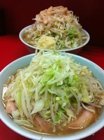 「小ラーメン （650円）ヤサイニンニクアブラ」@ラーメン二郎 中山駅前店の写真