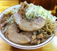 「大ラーメン（750円）ヤサイニンニクアブラ」@豚親分の写真