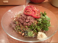 「[五輪麺]ローストトマトと自家製コンビーフの冷たいそば」@饗 くろ㐂の写真