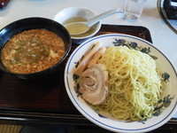 「黒酢つけ麺（大盛り）」@牛平の写真