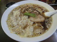 「ワンタンメン　750円」@華萬の写真