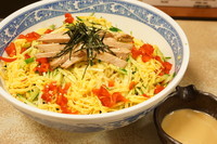 「冷やし中華（大盛）」@与ろゐ屋の写真